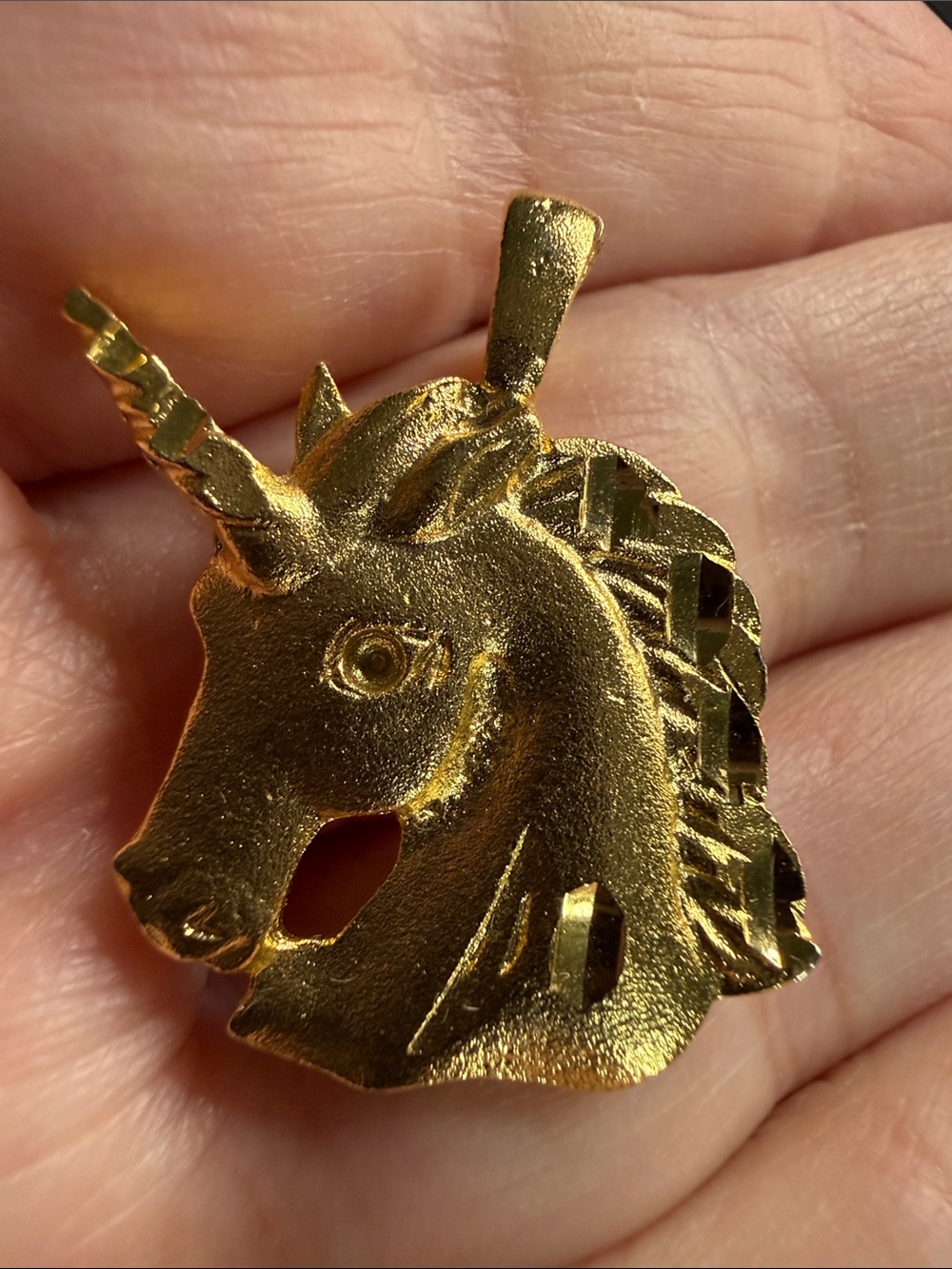 Vintage 80s Unicorn Pendant Yellow Gold Tone Diamond Cut Satin Finish Portrait